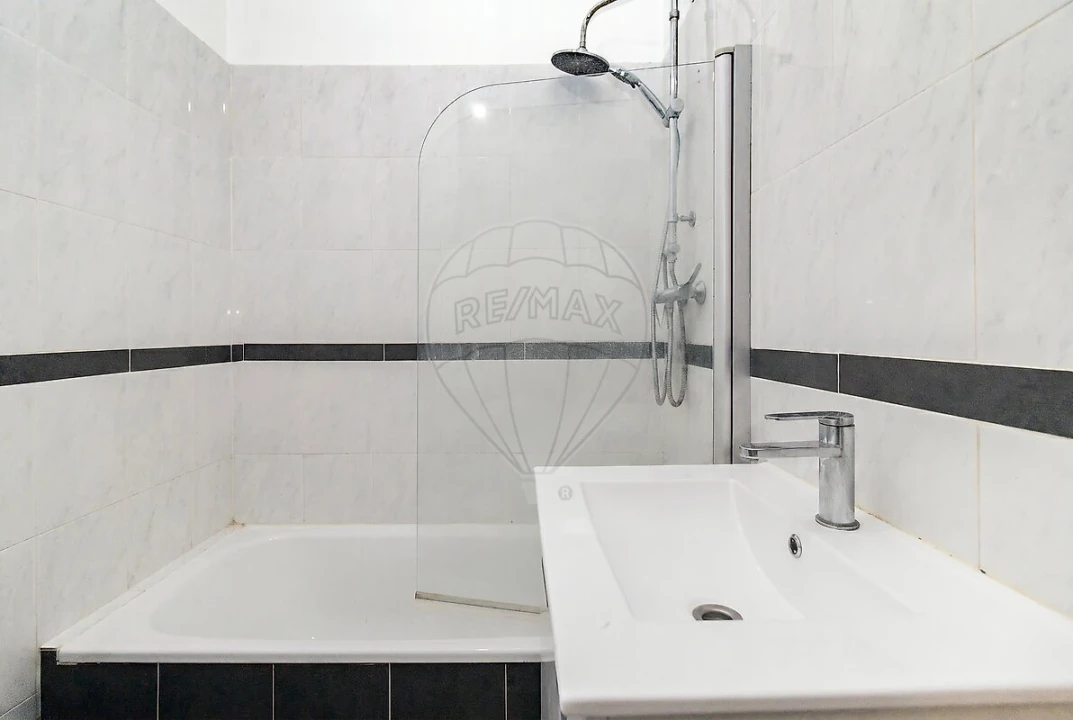 Apartamento T2 para Venda em Barreiro e Lavradio Foto 25