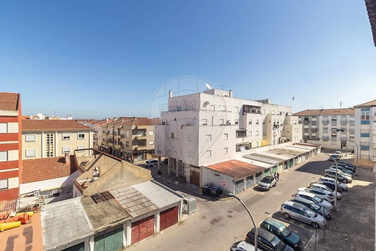 Apartamento T2 para Venda em Barreiro e Lavradio Foto 23