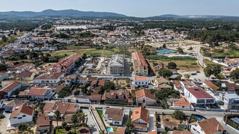 Moradia T6 para Venda em Azeitão (São Lourenço e São Simão)
