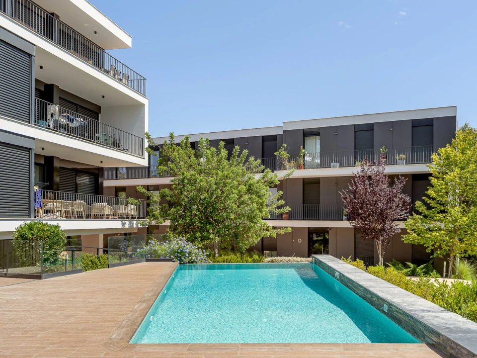 Apartamento T3 para Venda em Carnaxide e Queijas Foto 1