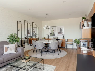 Apartamento T3 para Venda em Carnaxide e Queijas