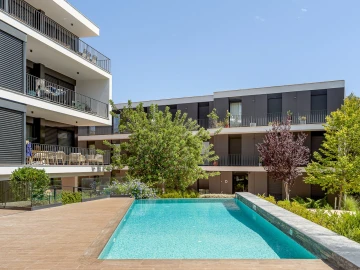 Apartamento T3 para Venda em Carnaxide e Queijas