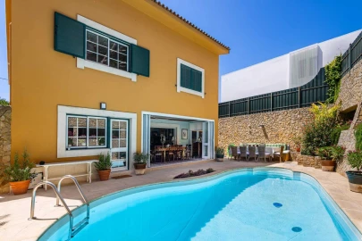 Moradia T4 para Venda em Alcabideche