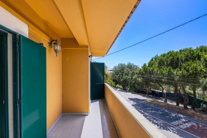 Moradia T4 para Venda em Alcabideche