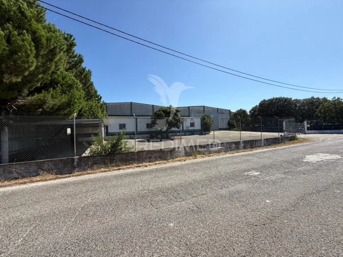 Armazém para Venda em Bugalhos Foto 29