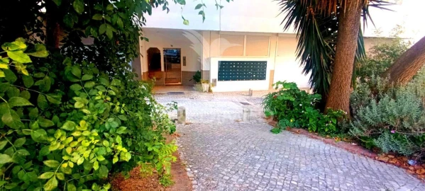 Garagem para Venda em Olivais