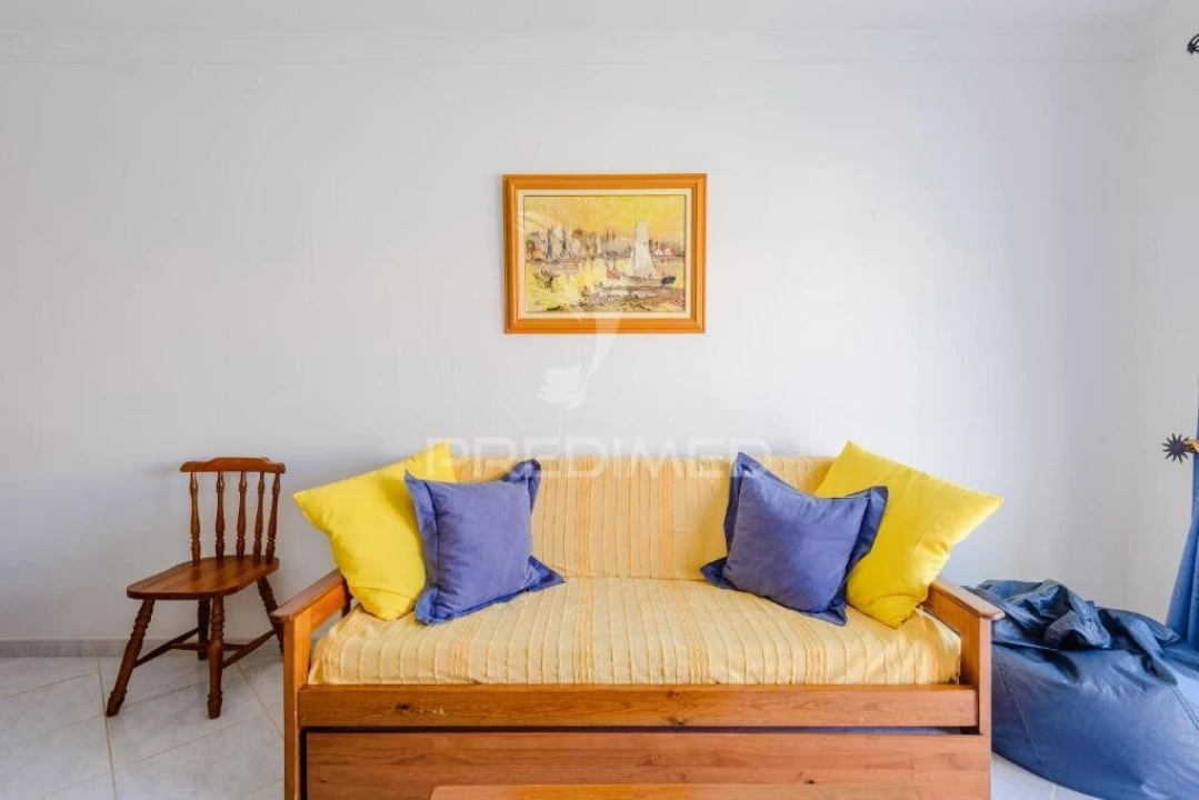 Apartamento T2 para Venda em Quarteira Foto 6