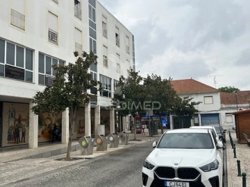 Apartamento T4 para Venda em Almeirim