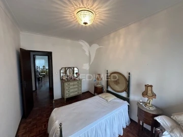 Apartamento T4 para Venda em Almeirim