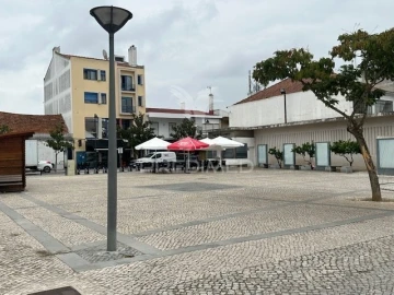 Apartamento T4 para Venda em Almeirim