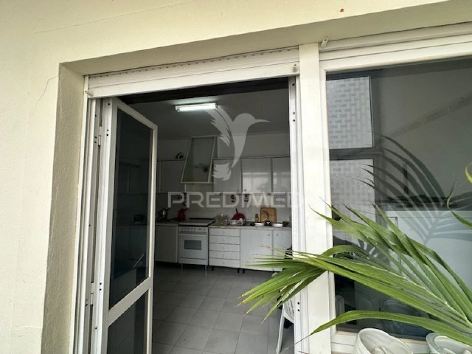 Apartamento T4 para Venda em Almeirim Foto 10