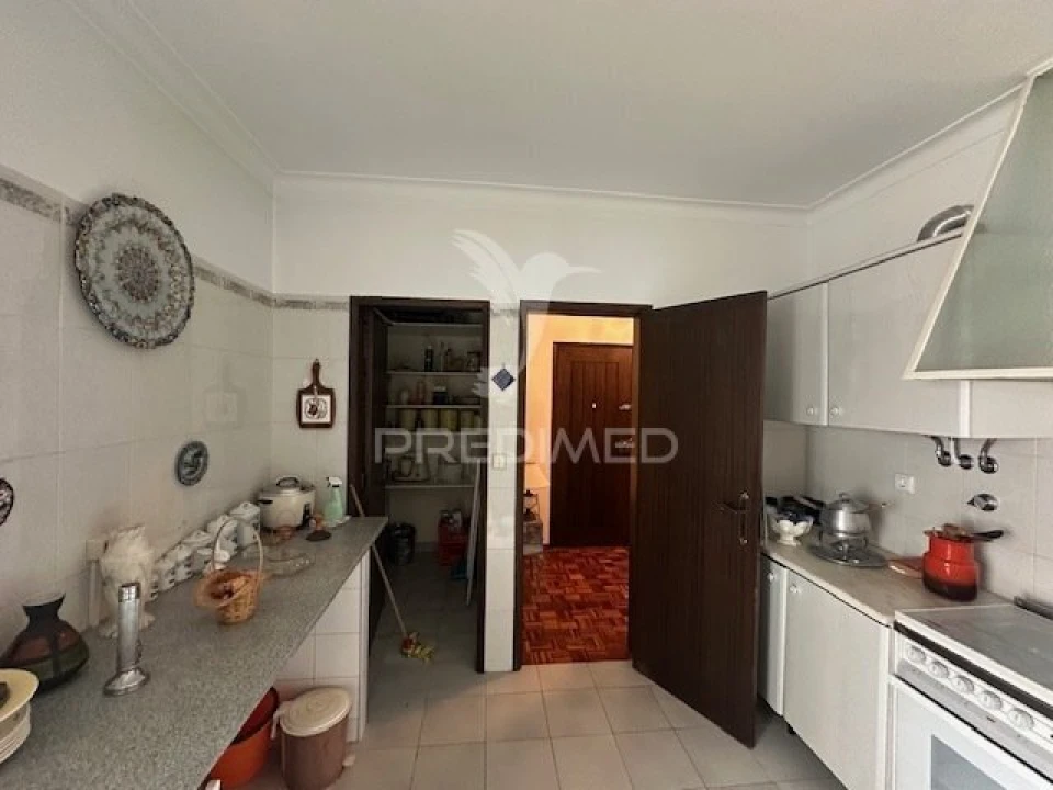 Apartamento T4 para Venda em Almeirim Foto 27