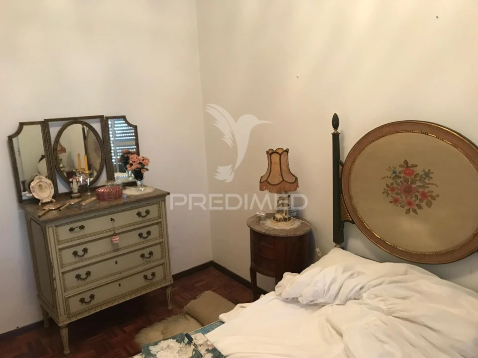 Apartamento T4 para Venda em Almeirim Foto 7