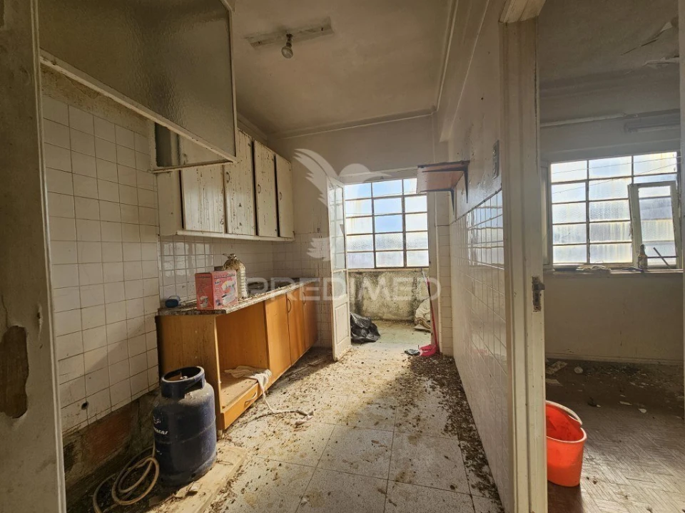 Apartamento T2 para Venda em Vila Franca de Xira Foto 2