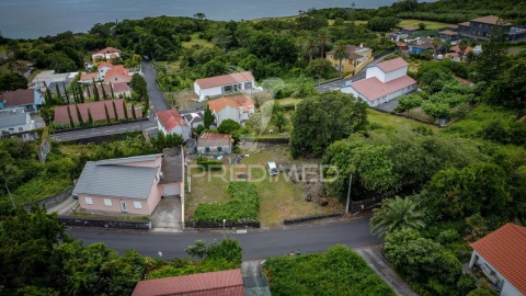 Terreno para Venda em Urzelina (São Mateus)