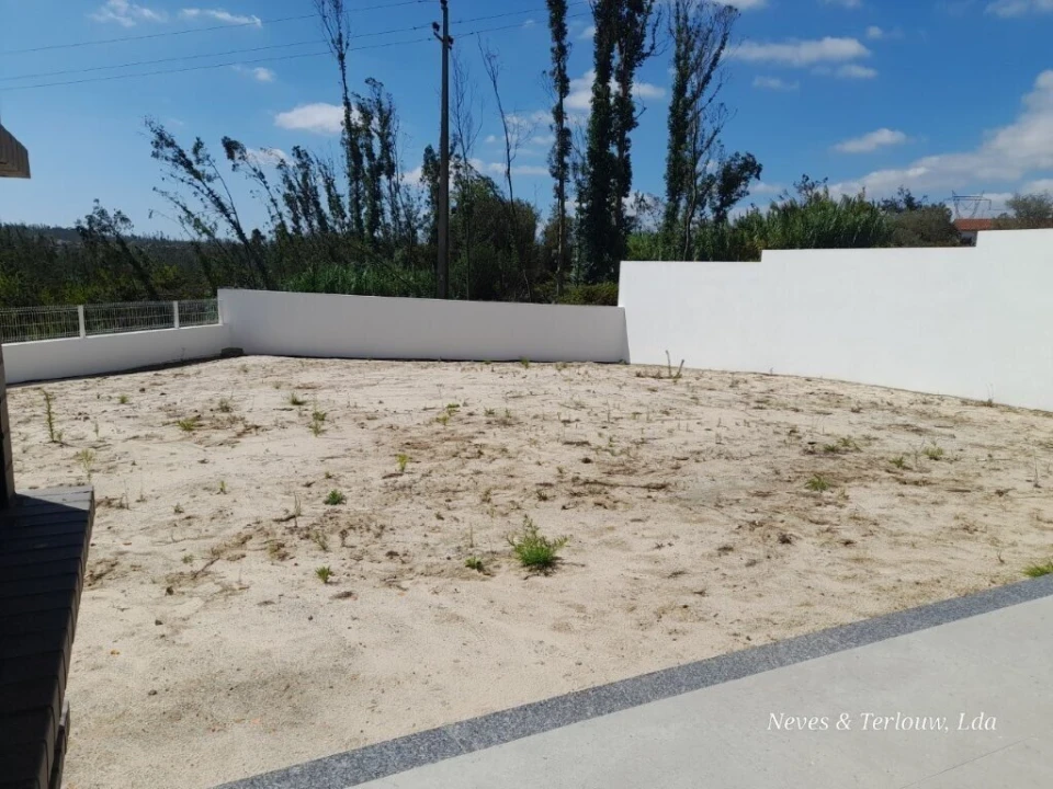 Moradia T3 para Venda em Souto da Carpalhosa e Ortigosa Foto 16