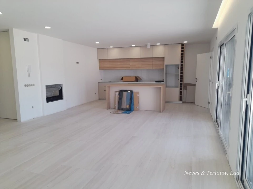 Moradia T3 para Venda em Souto da Carpalhosa e Ortigosa Foto 6