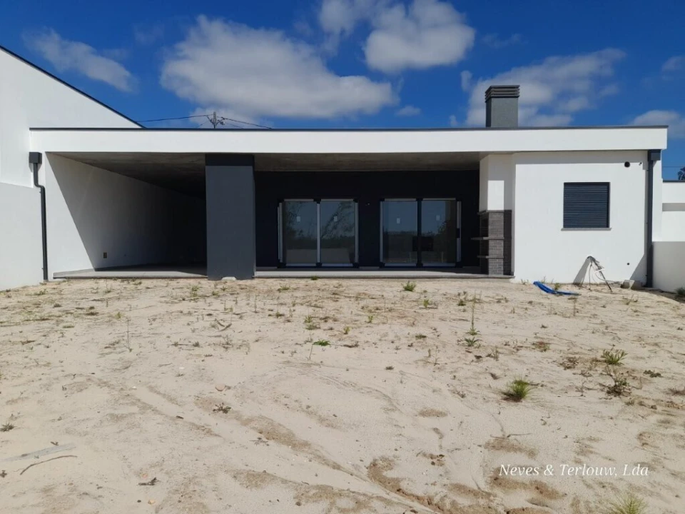 Moradia T3 para Venda em Souto da Carpalhosa e Ortigosa Foto 18