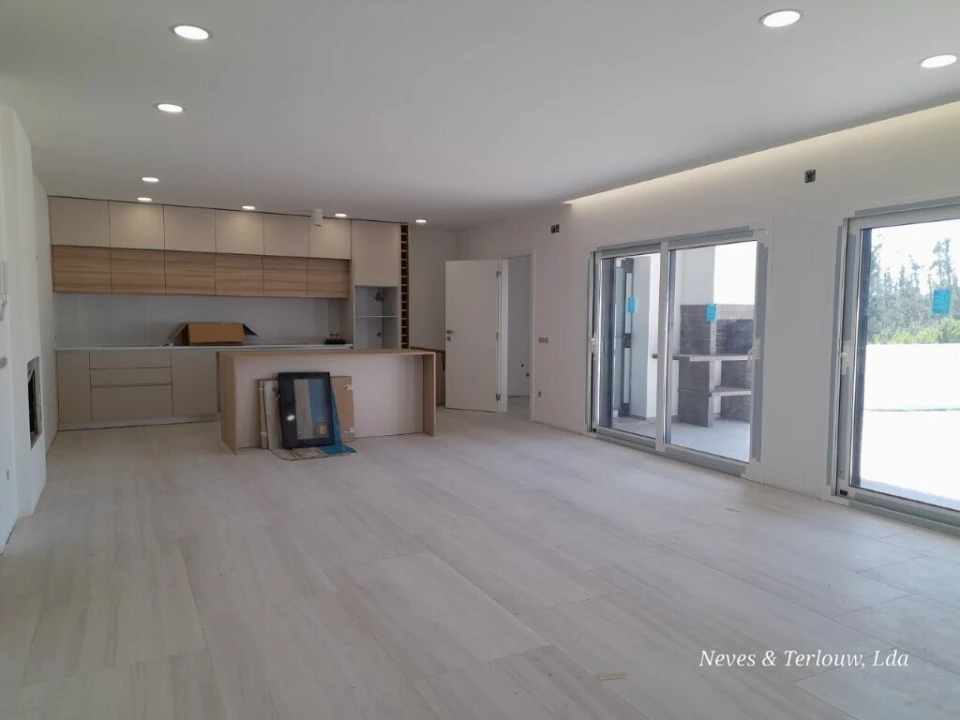 Moradia T3 para Venda em Souto da Carpalhosa e Ortigosa Foto 5