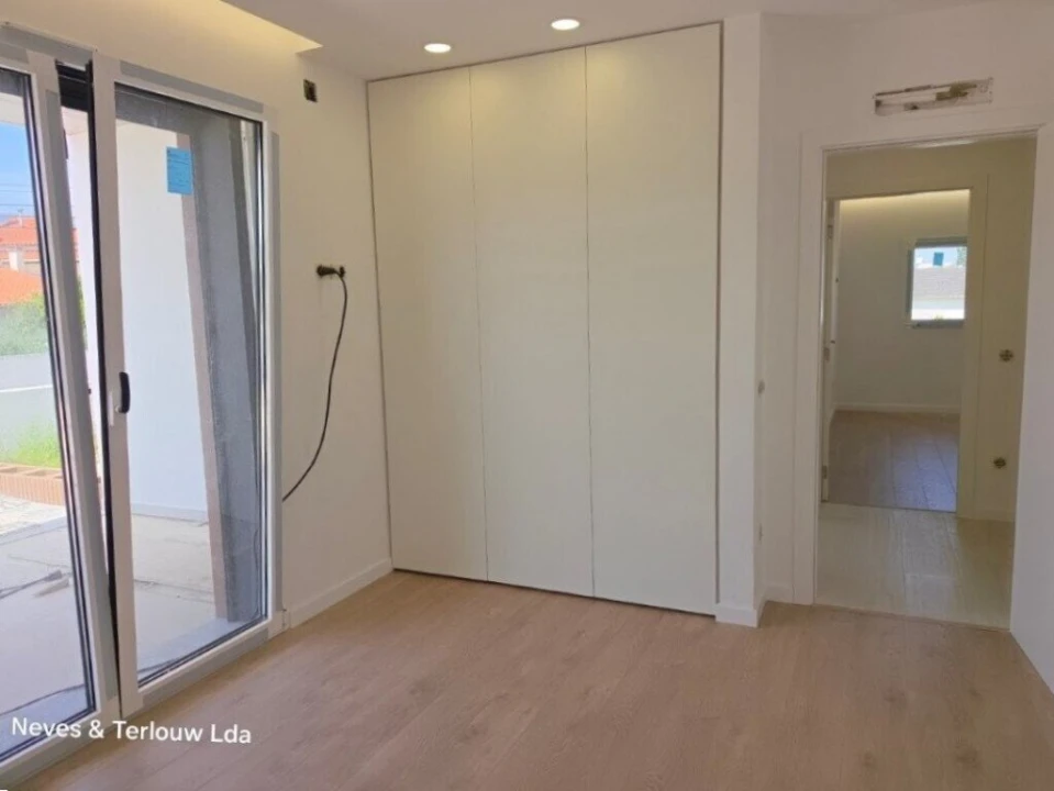Moradia T3 para Venda em Souto da Carpalhosa e Ortigosa Foto 16