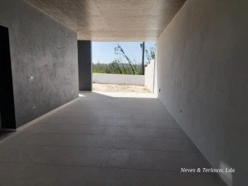Moradia T3 para Venda em Souto da Carpalhosa e Ortigosa