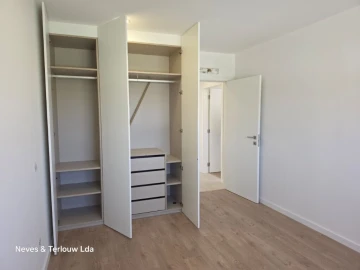 Moradia T3 para Venda em Souto da Carpalhosa e Ortigosa