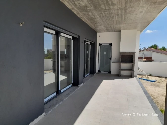 Moradia T3 para Venda em Souto da Carpalhosa e Ortigosa Foto 12