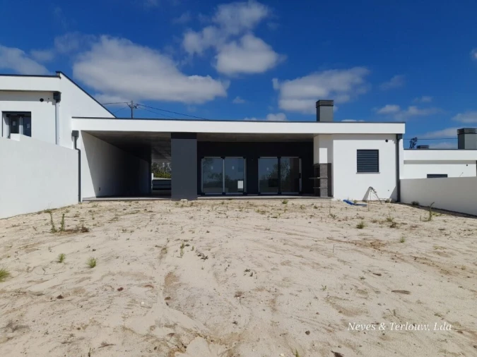 Moradia T3 para Venda em Souto da Carpalhosa e Ortigosa Foto 17