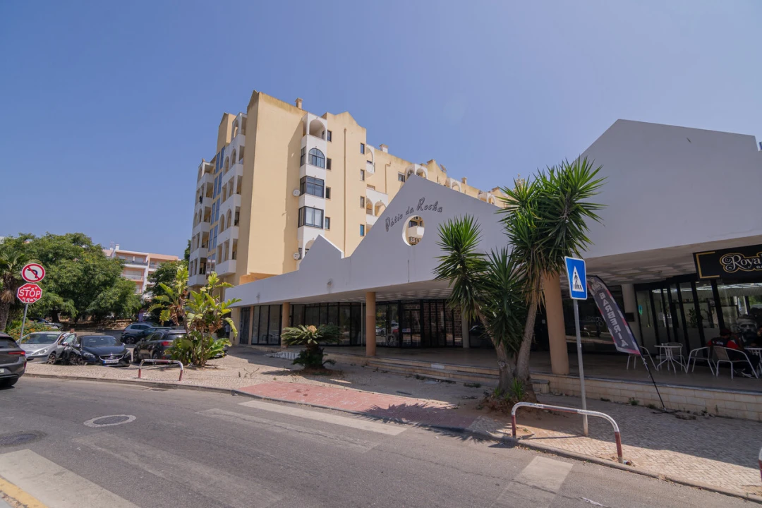 Apartamento T1 para Venda em Portimão Foto 3