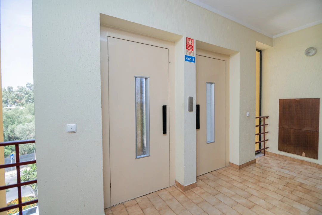Apartamento T1 para Venda em Portimão Foto 4