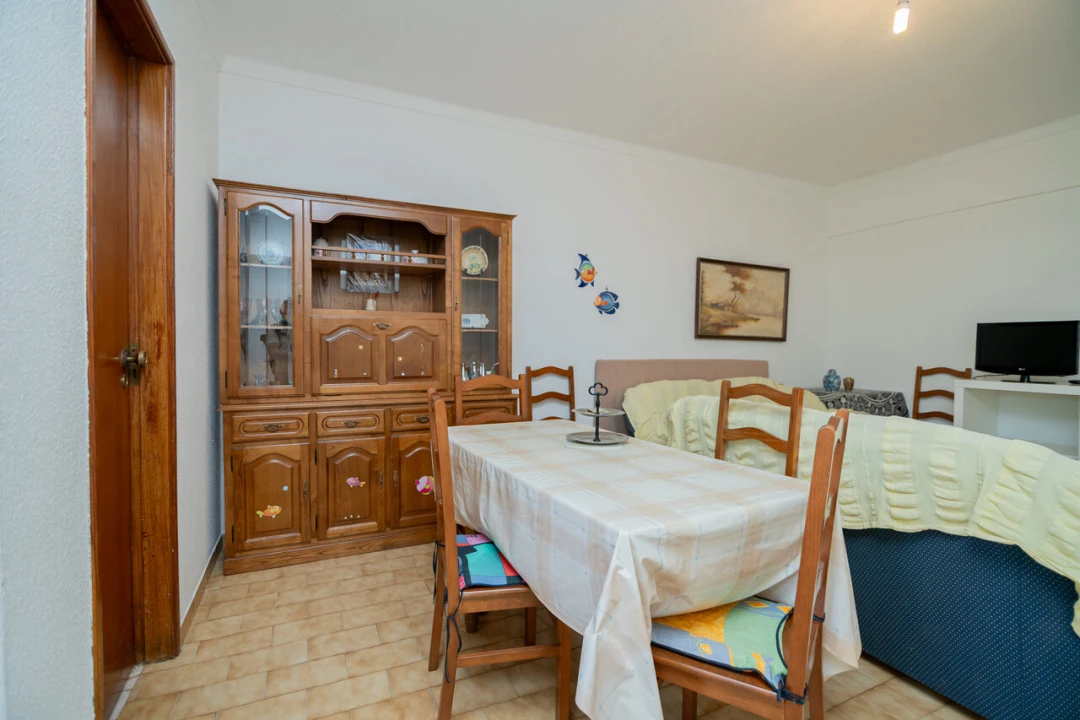 Apartamento T1 para Venda em Portimão Foto 13
