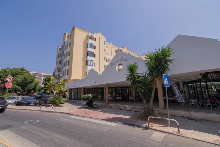 Apartamento T1 para Venda em Portimão Foto 3