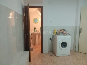 Moradia T3 para Venda em Souto da Casa