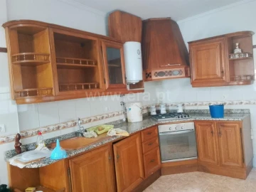 Moradia T3 para Venda em Souto da Casa