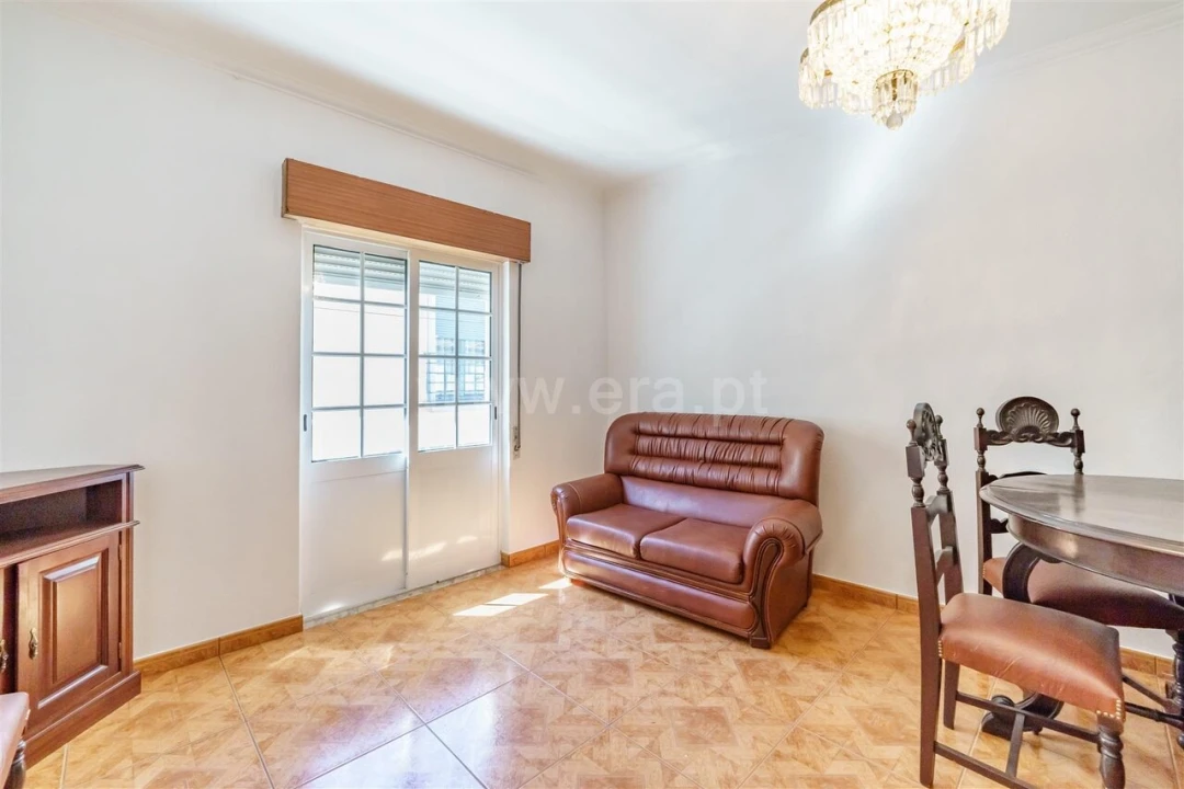 Moradia T3 para Venda em Souto da Casa Foto 7