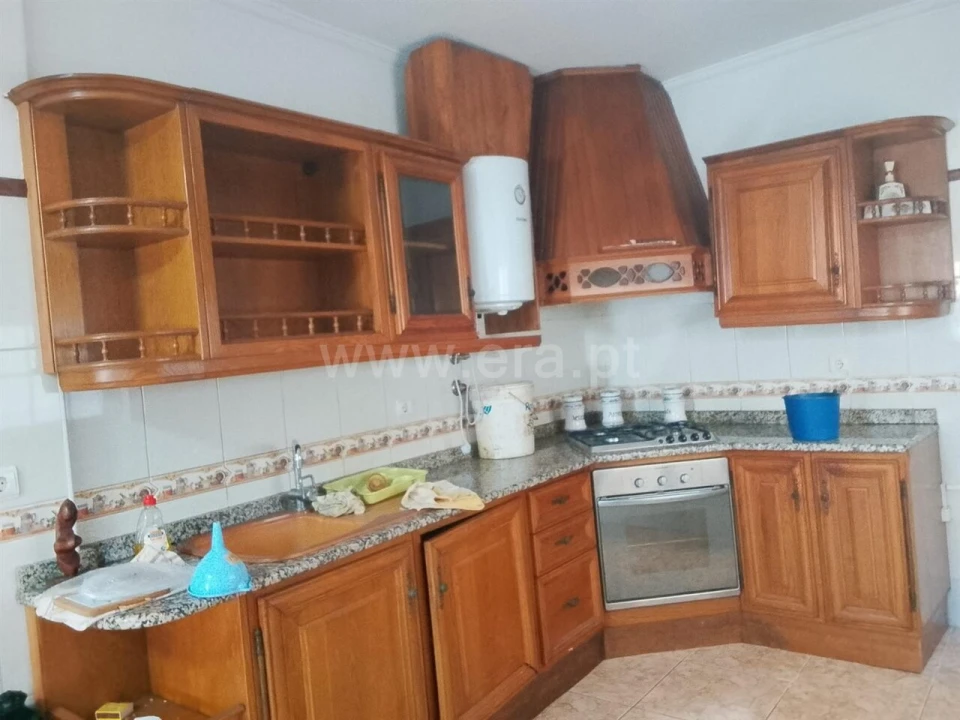 Moradia T3 para Venda em Souto da Casa Foto 2