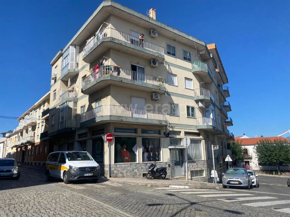 Apartamento T2 para Venda em Fundão, Valverde, Donas, A. Joanes, A. Nova Cabo Foto 1