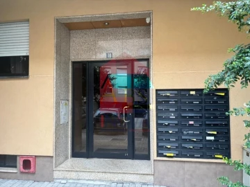 Apartamento T1 para Venda em Nogueira, Fraião e Lamaçães