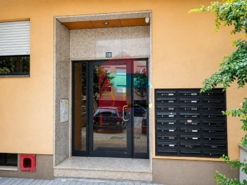 Apartamento T1 para Venda em Nogueira, Fraião e Lamaçães