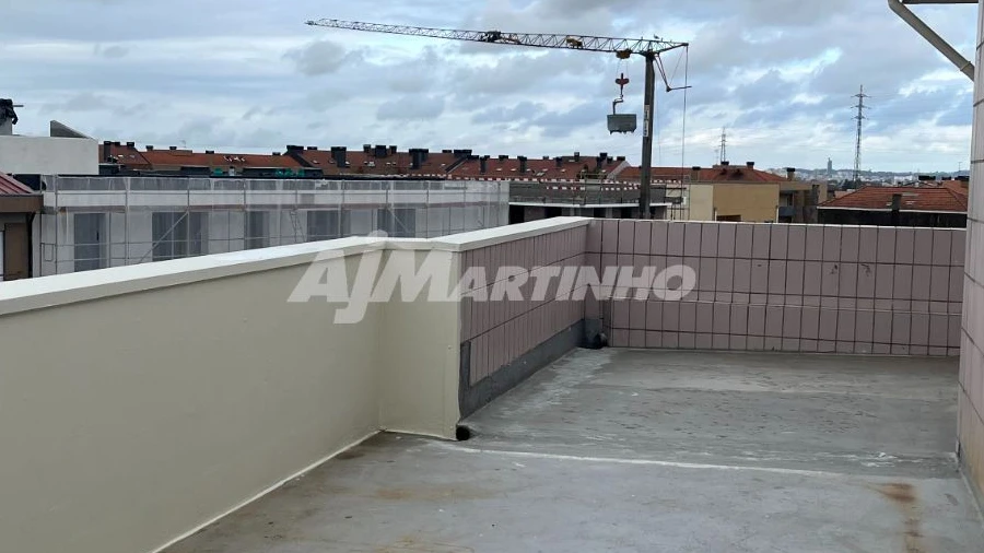 Apartamento T1 para Arrendamento em Pedrouços