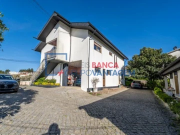 Moradia T4 para Venda em Croca