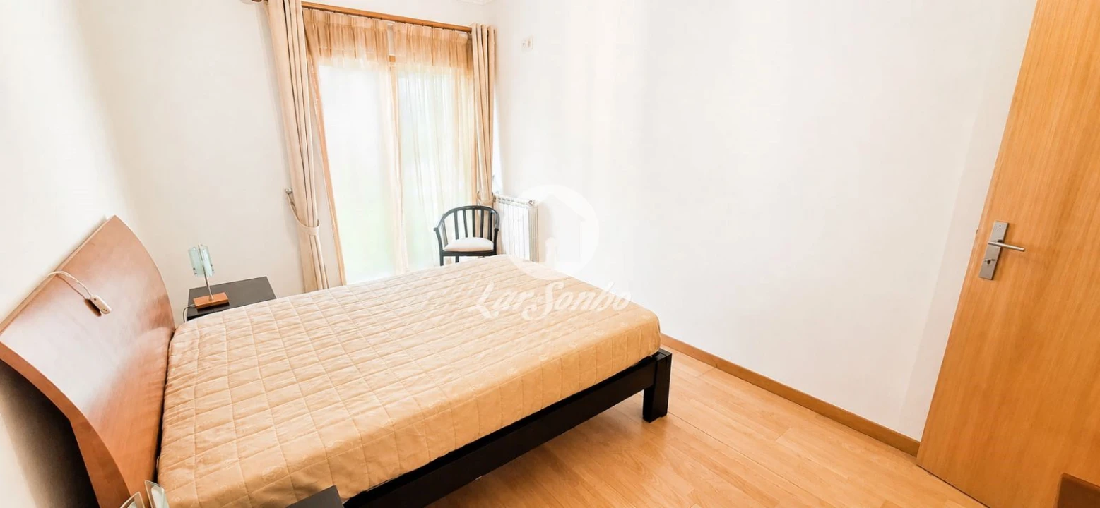 Apartamento T2 para Venda em Pousa Foto 14