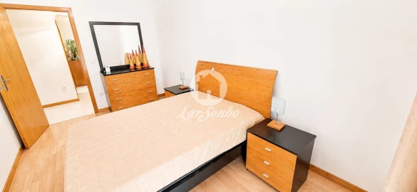 Apartamento T2 para Venda em Pousa