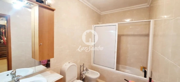 Apartamento T2 para Venda em Pousa