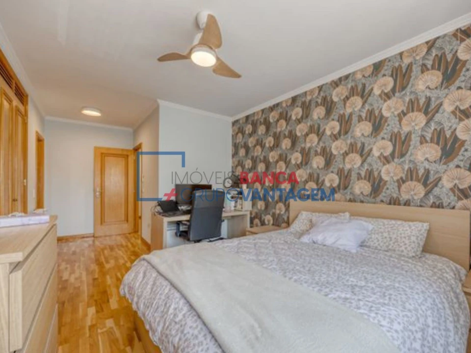 Apartamento T3 para Venda em Cidade da Maia Foto 12
