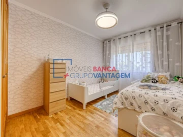 Apartamento T3 para Venda em Cidade da Maia