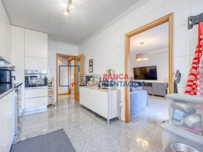 Apartamento T3 para Venda em Cidade da Maia Foto 5