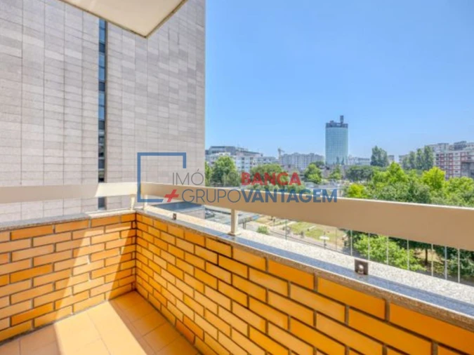 Apartamento T3 para Venda em Cidade da Maia Foto 10