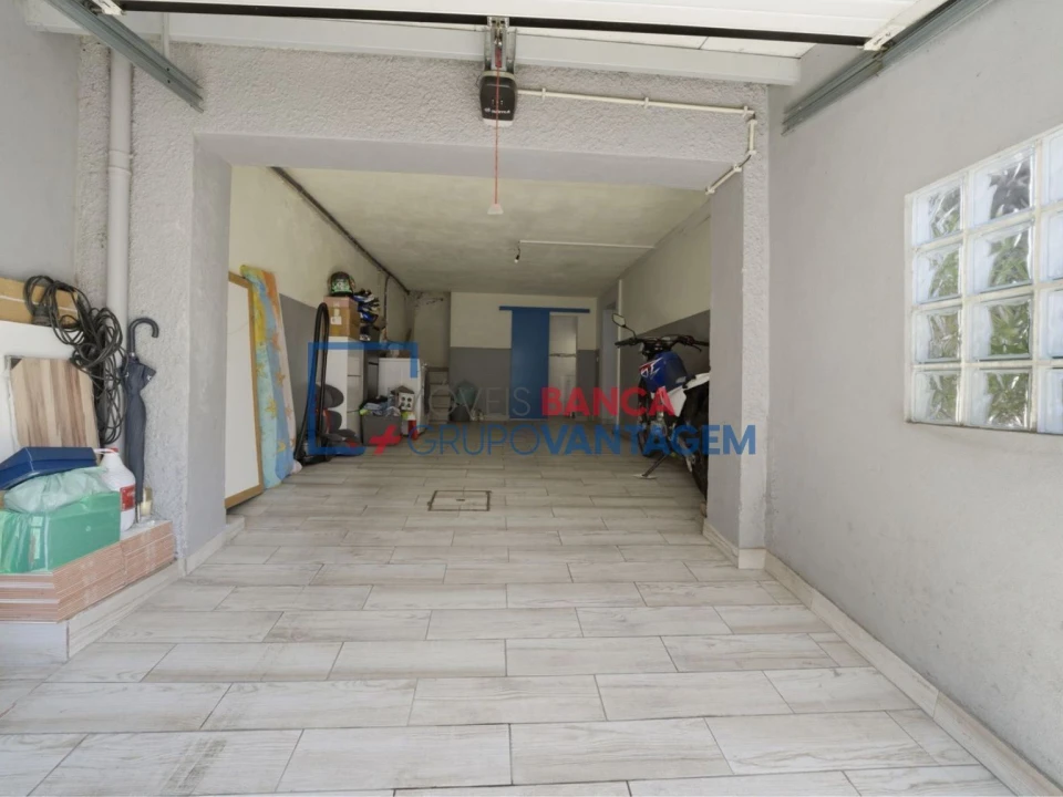 Moradia T3 para Venda em Castêlo da Maia Foto 11