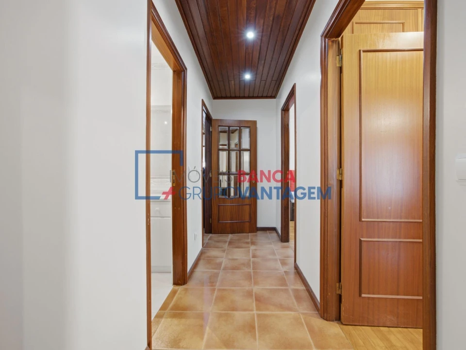 Apartamento T3 para Venda em Cidade da Maia Foto 14